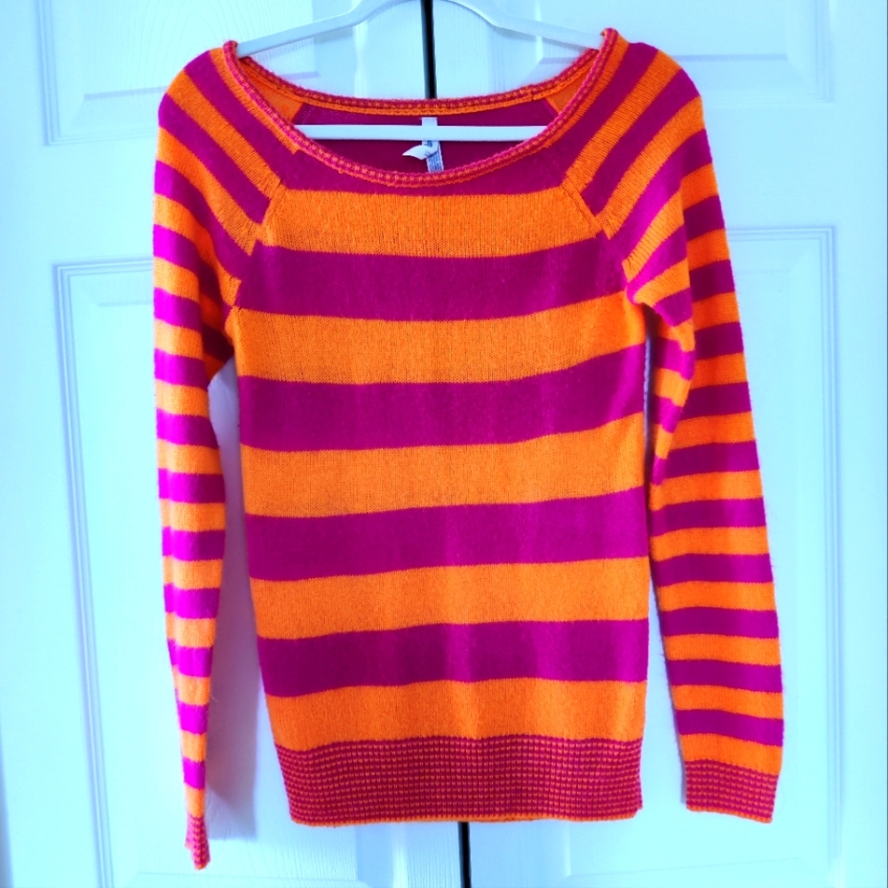 Aeropostale Orange and Magenta Sweater